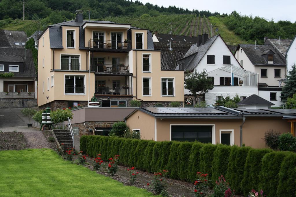 Hotel Weingut Goeres Briedel Exterior foto